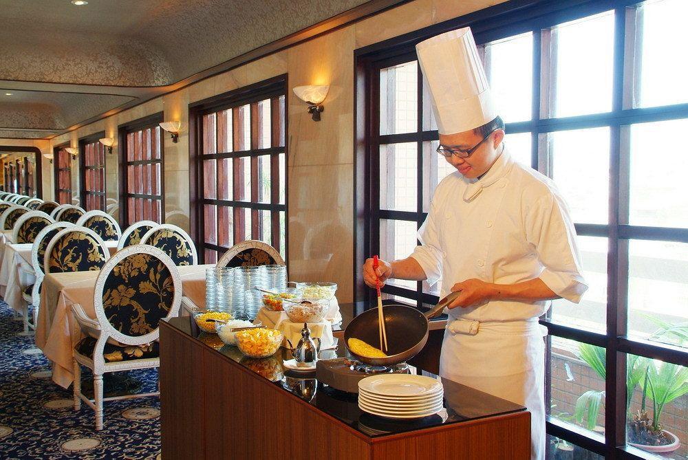 La Plaza Hotel Tainan Exterior foto